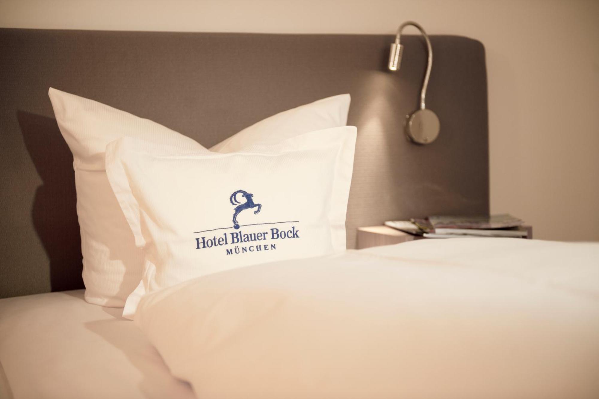 Hotel Blauer Bock 3*
