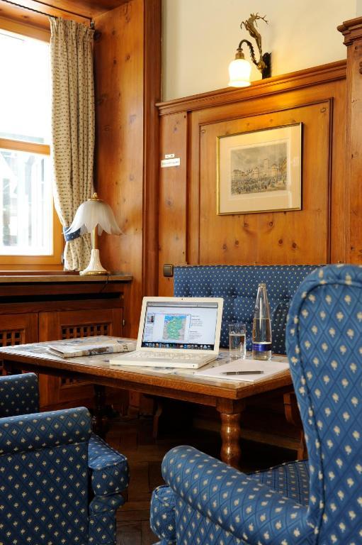 Hotel Blauer Bock 3*